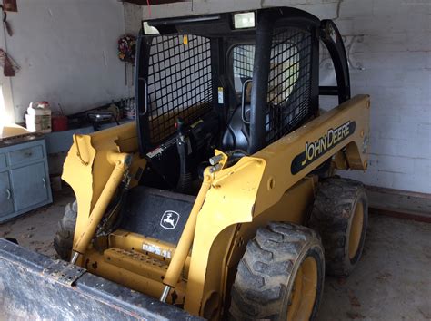 john deere 240 skid steer loader|john deere 240 loader specs.